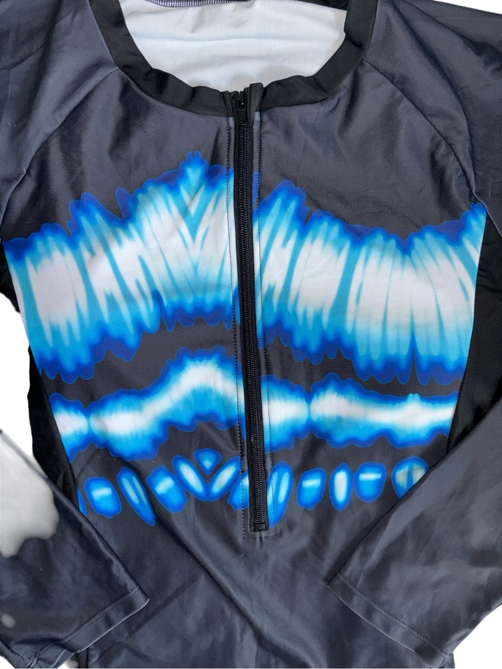Women's Black Rash Guard with Blue Tie-Dye Accents, PTP:19.5-21”, L:27”, NWOT - Picture 5 of 10
